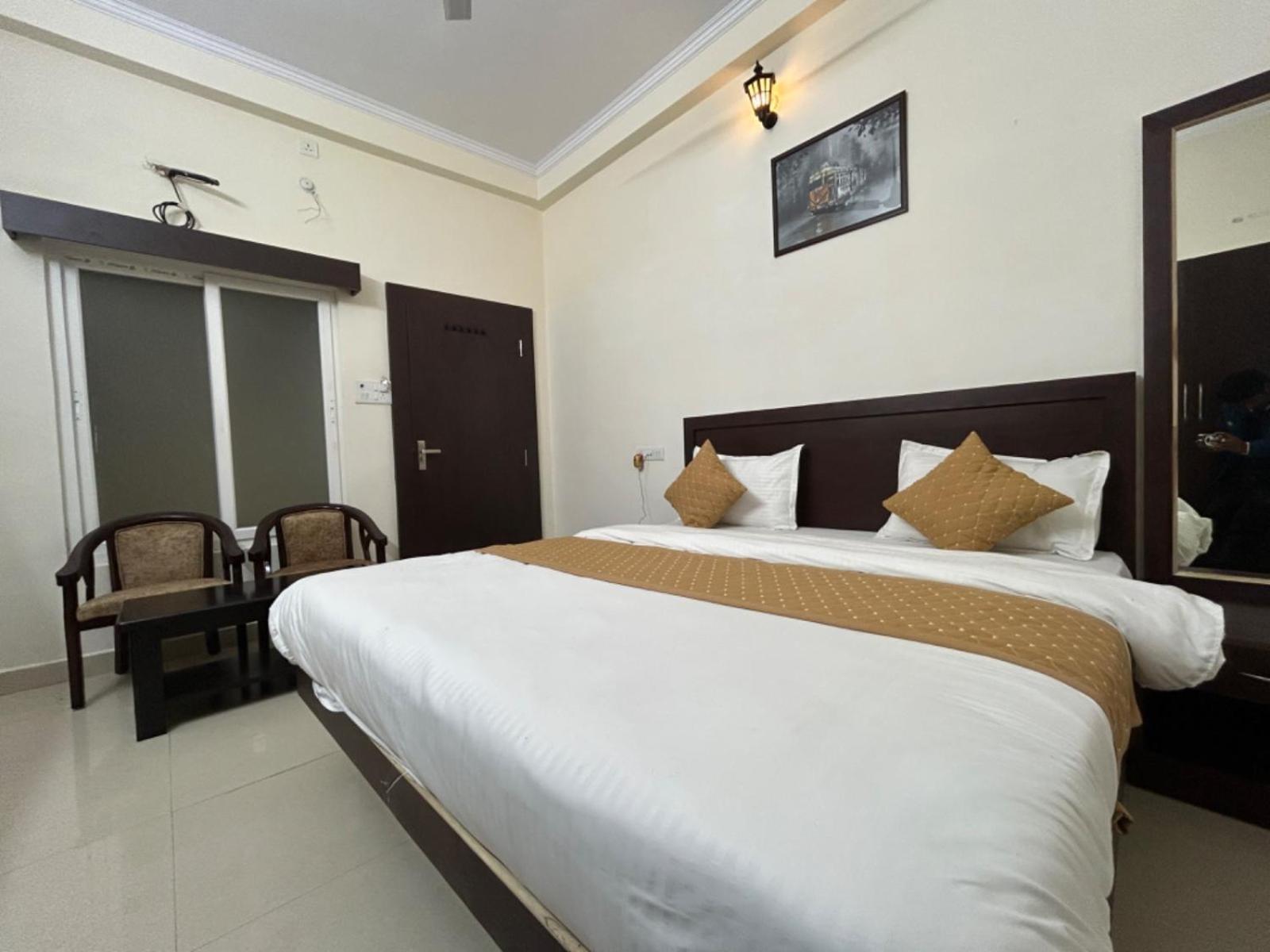 Nath Palace Varanasi Exterior photo